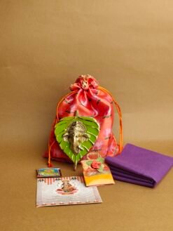 Leaf Ganesha With Lotus Potli Hamper