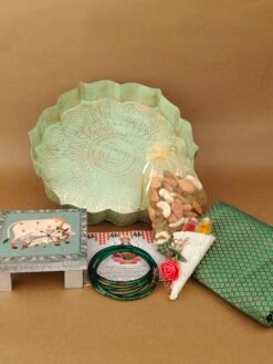 Lotus Tray Hamper